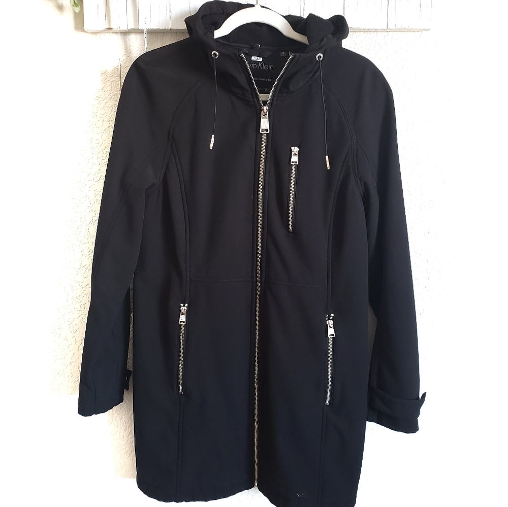 Calvin Klein Hooded Water Resistant Softshell Black Raincoat Small
